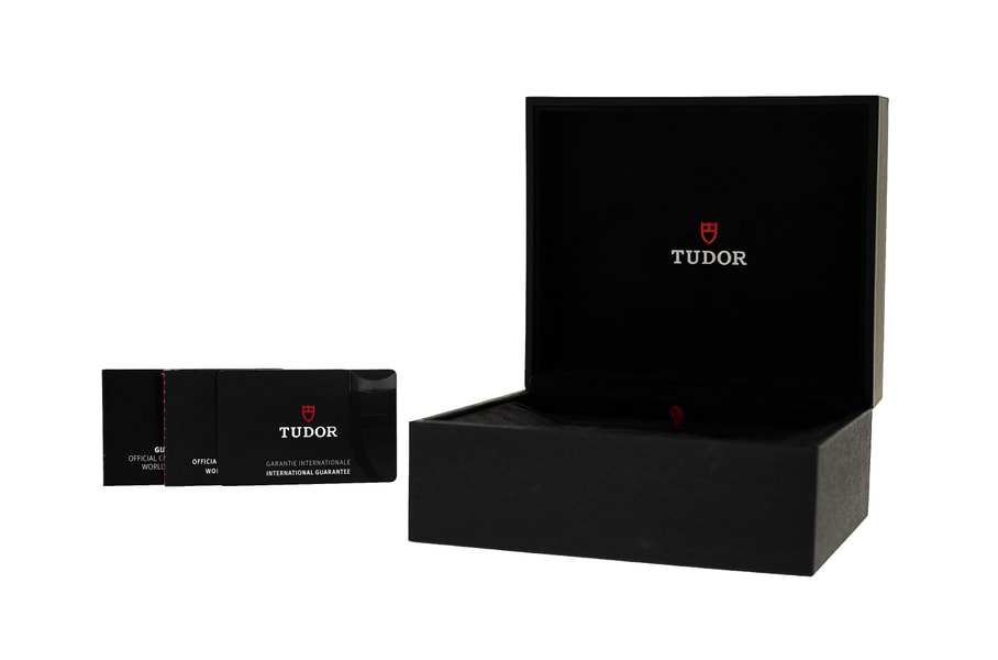 Tudor Black Bay M79230R-0012